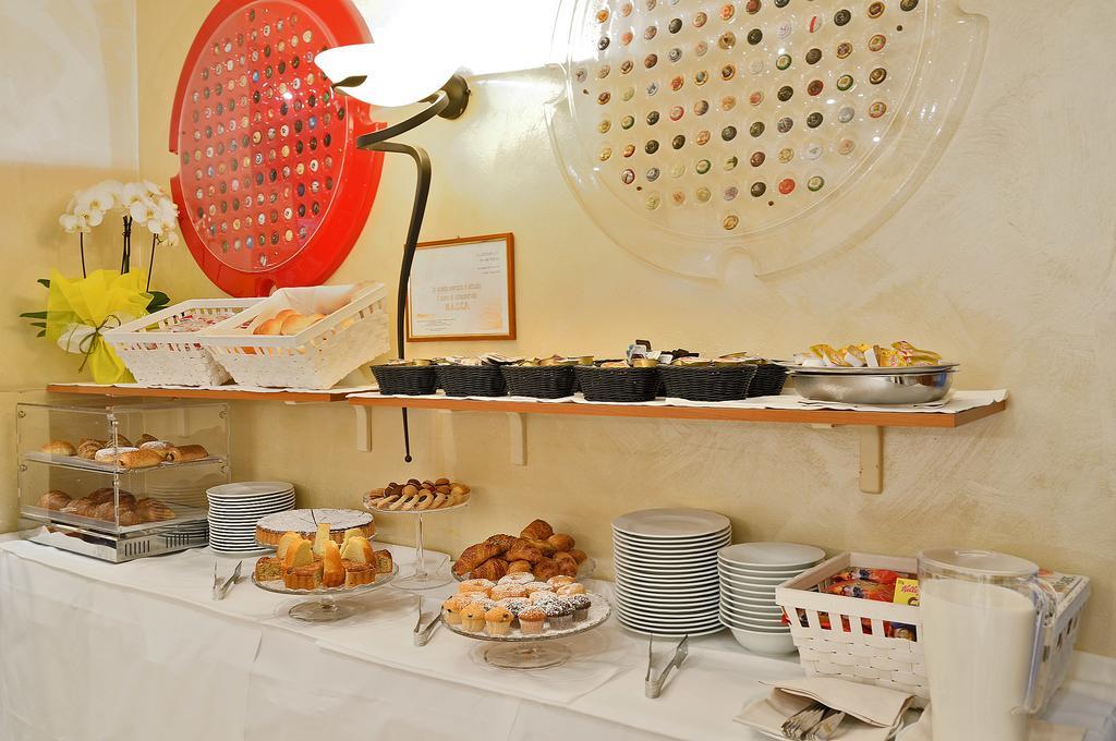Homs 4* Rom